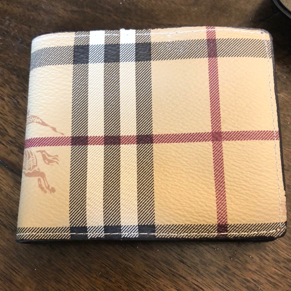 Nice never used wallet